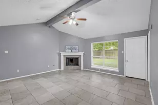 13915 Old Village Ln, Sugar Land, TX 77498 - Photo 3