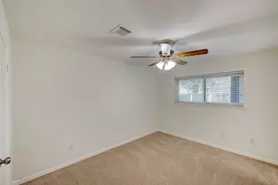 7115 Drowsy Pine Dr, Houston, TX 77092 - Photo 11