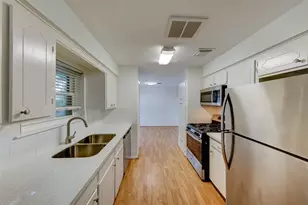 7115 Drowsy Pine Dr, Houston, TX 77092 - Photo 7