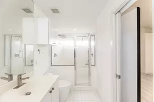 2714 Chenevert St, Houston, TX 77004 - Photo 33