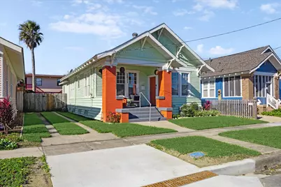 2411 37th Street, Galveston, TX 77550 - Photo 3