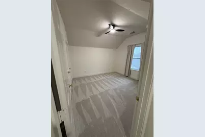 8715 Rippling Water Drive, Sugar Land, TX 77479 - Photo 19