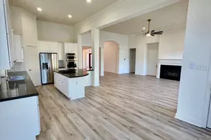 8715 Rippling Water Dr, Sugar Land, TX 77479 - Photo 13