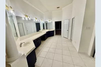 8715 Rippling Water Drive, Sugar Land, TX 77479 - Photo 23