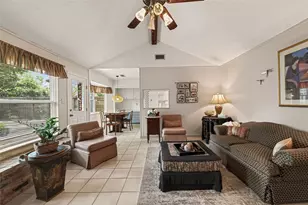 8507 Langdon Ln, Houston, TX 77036 - Photo 15