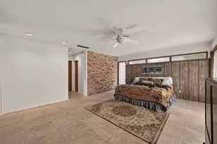 8507 Langdon Ln, Houston, TX 77036 - Photo 33
