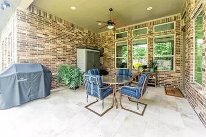 1015 Ginger Glade Lane, Pinehurst, TX 77362 - Photo 9