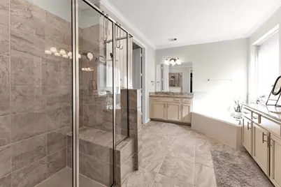 1015 Ginger Glade Lane, Pinehurst, TX 77362 - Photo 27