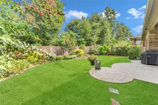 1015 Ginger Glade Ln, Pinehurst, TX 77362 - Photo 7