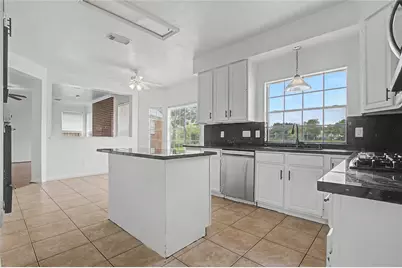 515 Spring Moss Drive, Missouri City, TX 77459 - Photo 9