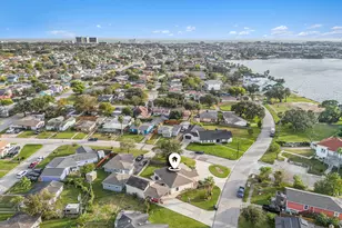 1310 Bayou Shore Dr, Galveston, TX 77551 - Photo 43