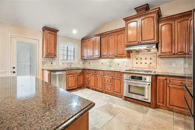 1310 Bayou Shore Drive, Galveston, TX 77551 - Photo 5