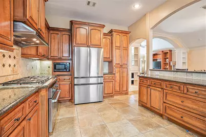 1310 Bayou Shore Drive, Galveston, TX 77551 - Photo 3