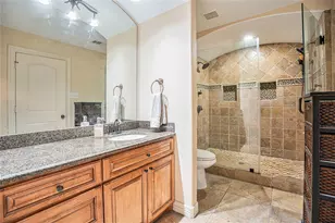1310 Bayou Shore Dr, Galveston, TX 77551 - Photo 15