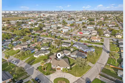 1310 Bayou Shore Drive, Galveston, TX 77551 - Photo 47