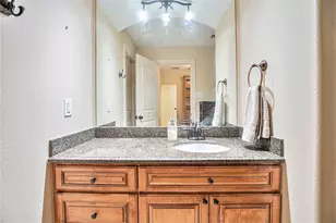 1310 Bayou Shore Dr, Galveston, TX 77551 - Photo 15