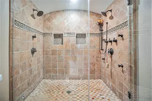 1310 Bayou Shore Dr, Galveston, TX 77551 - Photo 17