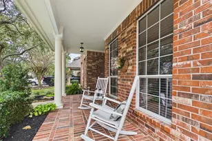 308 Shore Breeze Ln, League City, TX 77573 - Photo 3