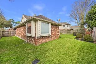 308 Shore Breeze Ln, League City, TX 77573 - Photo 43