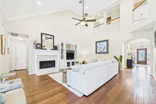 308 Shore Breeze Ln, League City, TX 77573 - Photo 11