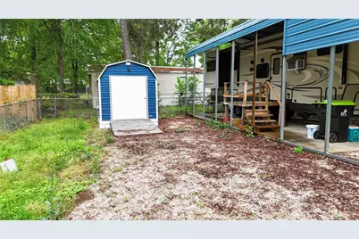 110 Canary Street, Point Blank, TX 77364 - Photo 3