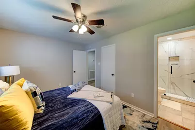 8511 Honeysuckle Street, Highlands, TX 77562 - Photo 23