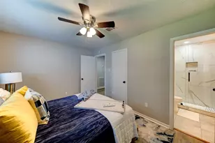 8511 Honeysuckle St, Highlands, TX 77562 - Photo 23