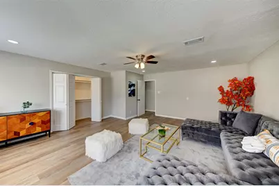 8511 Honeysuckle Street, Highlands, TX 77562 - Photo 17