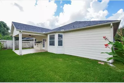 210 Riverway Bluff Lane, Richmond, TX 77406 - Photo 9