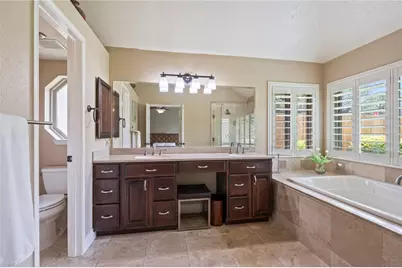 814 Maplewood Falls Court, Houston, TX 77062 - Photo 27