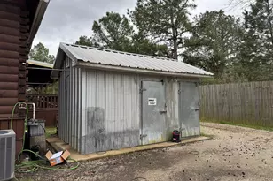 203 W Elder St, Colmesneil, TX 75938 - Photo 29