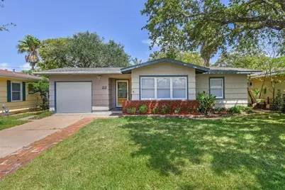 22 Lyncrest Drive, Galveston, TX 77550 - Photo 1