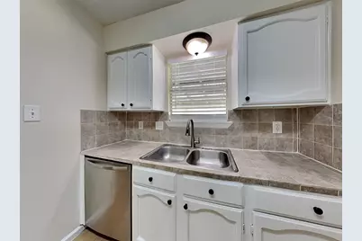 14114 Fleur De Lis Boulevard, Cypress, TX 77429 - Photo 3