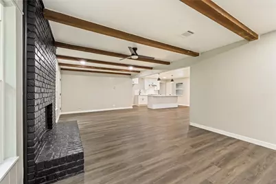 320 Burnett Drive, Baytown, TX 77520 - Photo 9