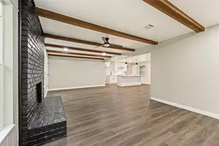 320 Burnett Dr, Baytown, TX 77520 - Photo 9