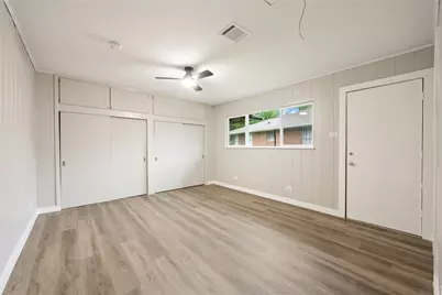 320 Burnett Drive, Baytown, TX 77520 - Photo 19