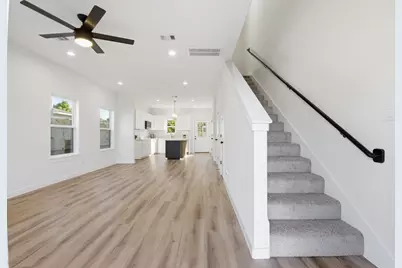 7958 Henson Street #A/B, Houston, TX 77028 - Photo 5