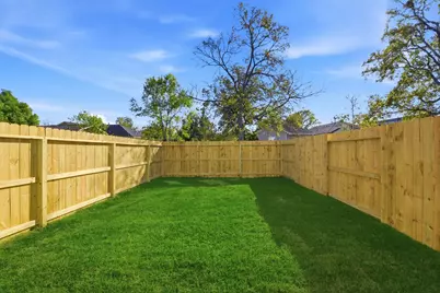 7958 Henson Street #A/B, Houston, TX 77028 - Photo 39