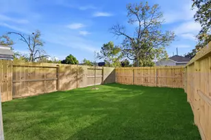 7958 Henson St, Houston, TX 77028 - Photo 41