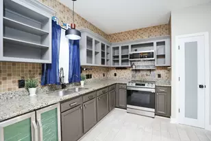 7985 St Louis St, Houston, TX 77028 - Photo 13