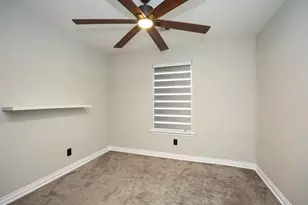7985 St Louis St, Houston, TX 77028 - Photo 25