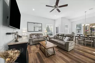 997 Golden Willow Ln, Conroe, TX 77304 - Photo 9