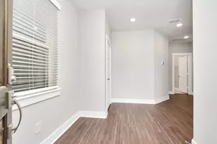 705 Strawberry Pines Ct, Houston, TX 77009 - Photo 13