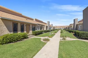 3700 83rd St, Galveston, TX 77554 - Photo 19