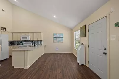 3700 83rd Street #26, Galveston, TX 77554 - Photo 5