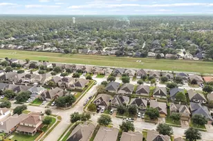 21526 Rose Mill Dr, Kingwood, TX 77339 - Photo 29