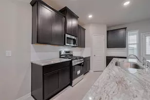 730 Marion Pl Dr, Dayton, TX 77535 - Photo 11