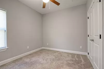 1206 N Avenue L, Freeport, TX 77541 - Photo 21