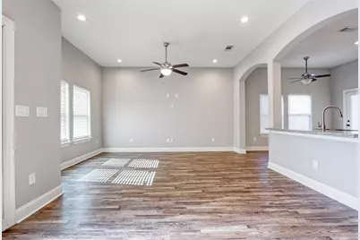 1206 N Avenue L, Freeport, TX 77541 - Photo 3