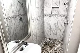 903 Roper St, Houston, TX 77034 - Photo 13